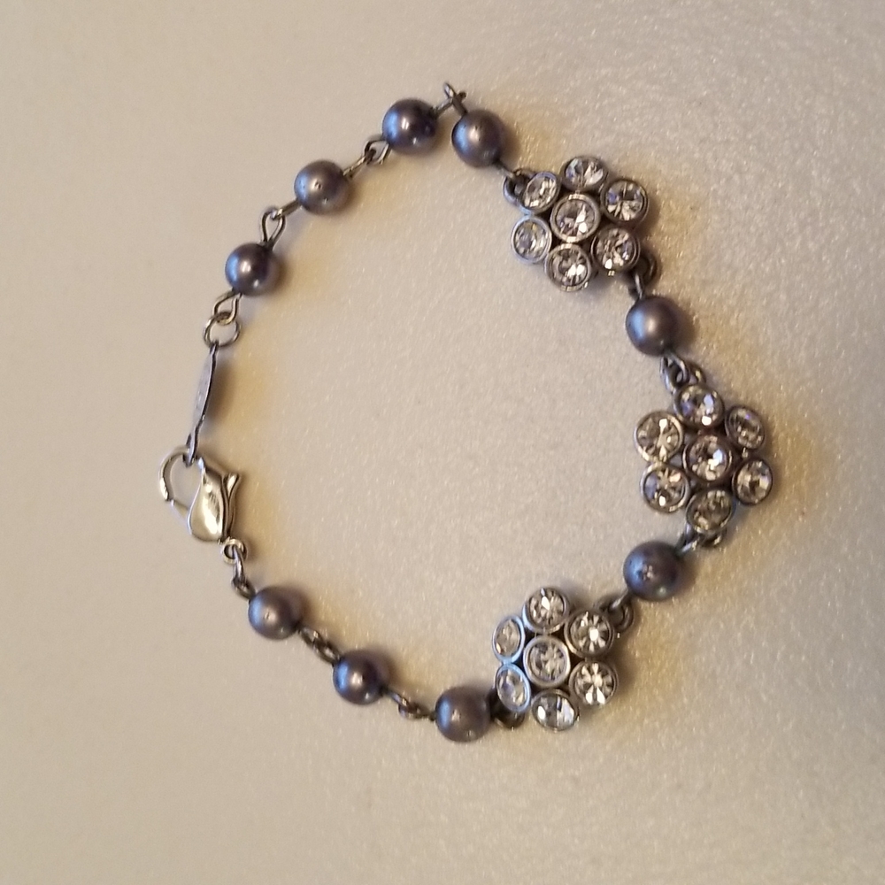 Carolina Herrera crystal flower pearl bracelet